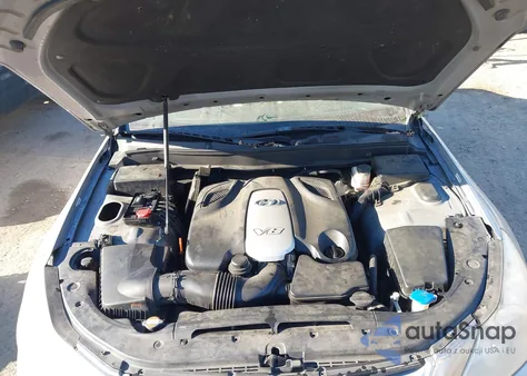 2009 Hyundai Genesis 4.6 z USA, uszkodzony, nr VIN KMHGC46F29U047105